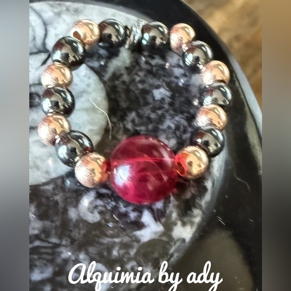 Gray hematite beaded statement ring - Picture 2 of 2